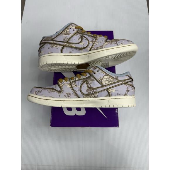 Size 8.5 - Nike SB Dunk Low Pro PRM City of Style FN5880-001